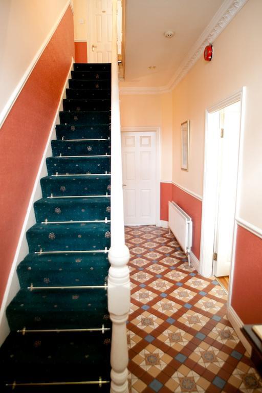 Griffin Lodge Guesthouse ゴールウェイ エクステリア 写真