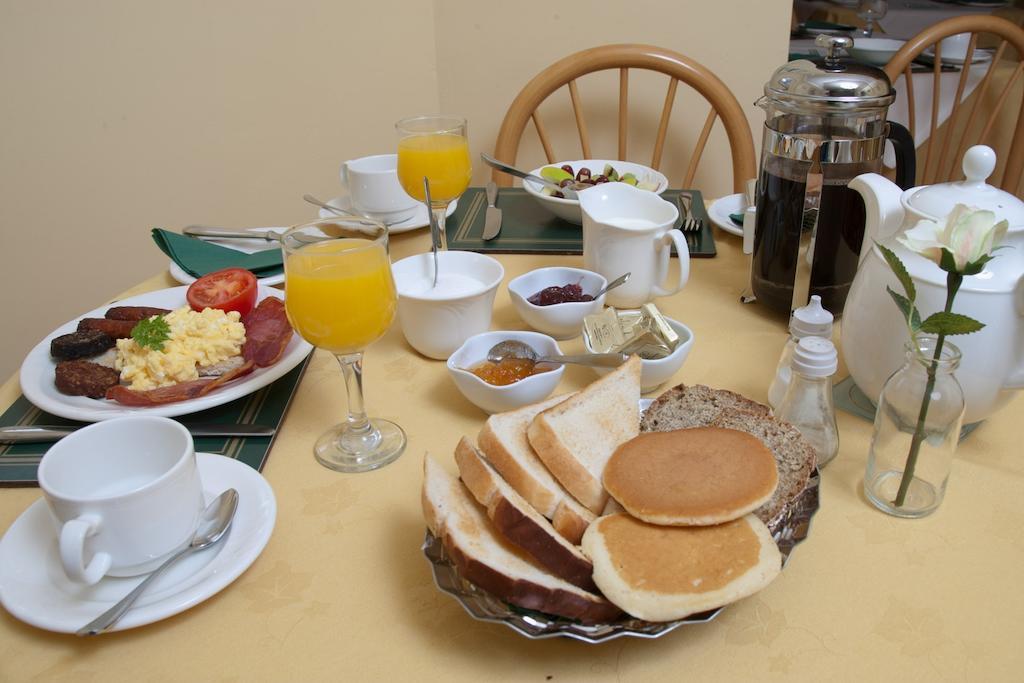 Griffin Lodge Guesthouse ゴールウェイ エクステリア 写真